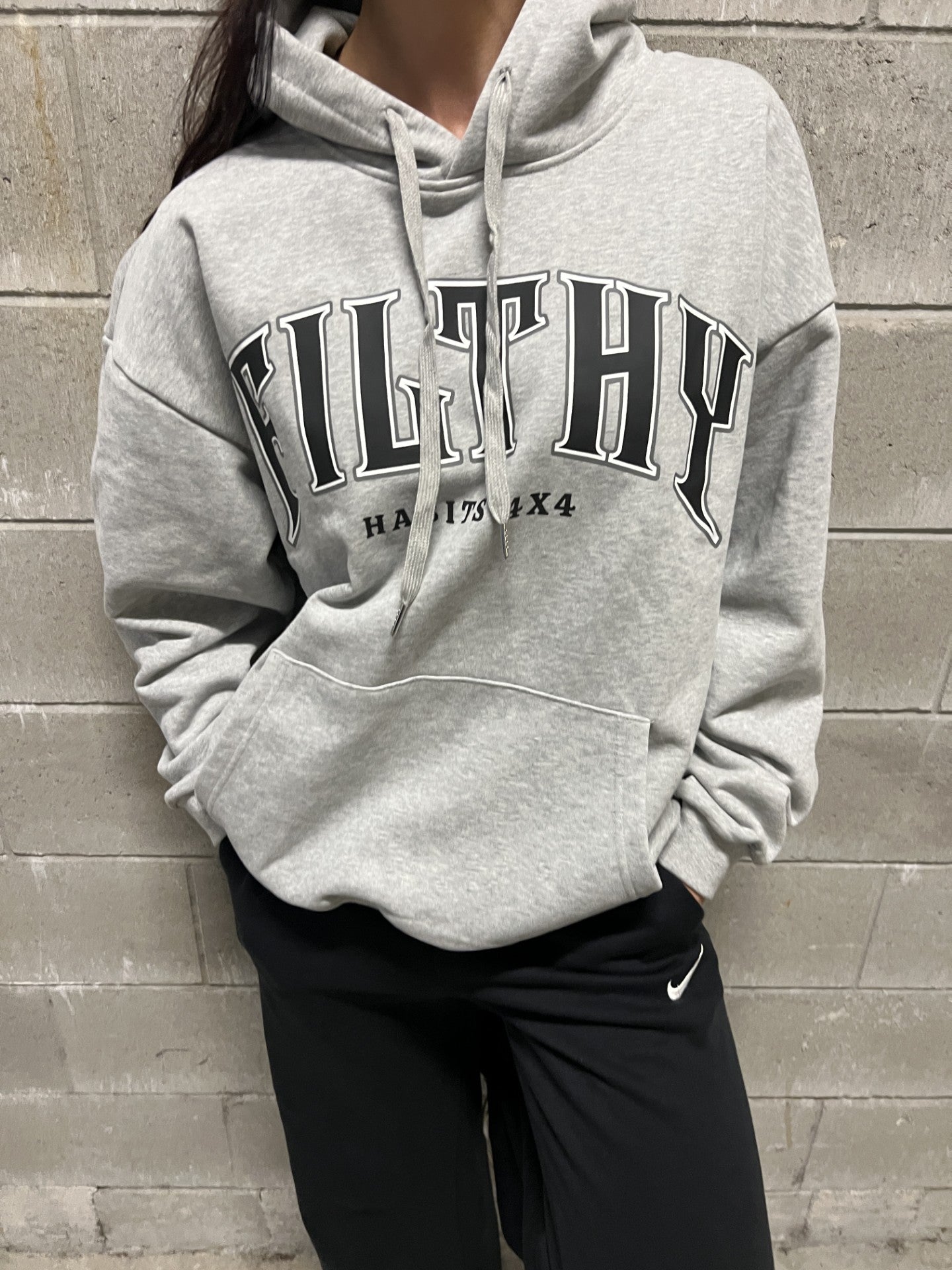 FILTHY HEAVYWEIGHT HOODIE